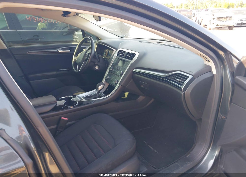 2015 FORD FUSION VIN: 3FA6P0H94FR168022