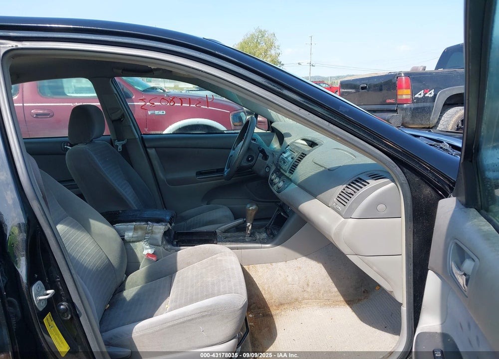 2005 TOYOTA CAMRY LE V6 VIN: 4T1BF30K65U091586
