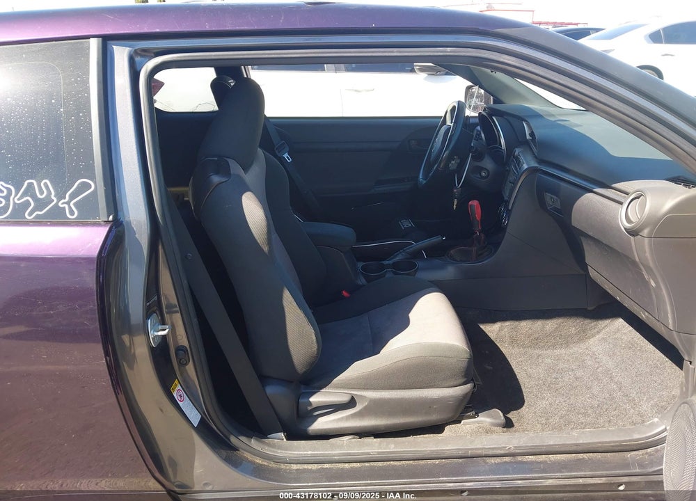 2015 SCION TC VIN: JTKJF5C74F3093825