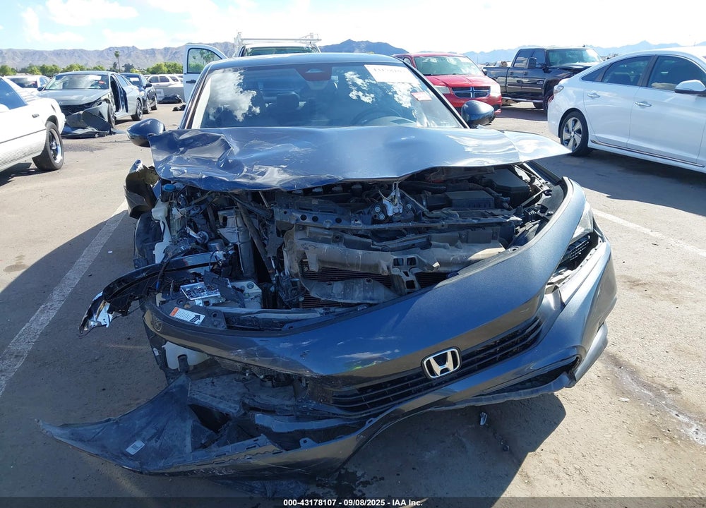 2022 HONDA CIVIC VIN: 2HGFE1F74NH318178