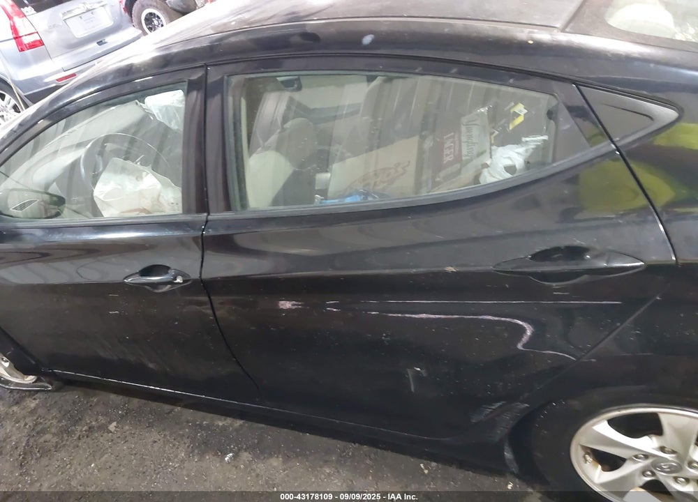 2014 HYUNDAI ELANTRA SE VIN: KMHDH4AE0EU218690