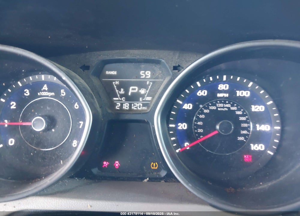 2014 HYUNDAI ELANTRA LIMITED VIN: 5NPDH4AE5EH492384