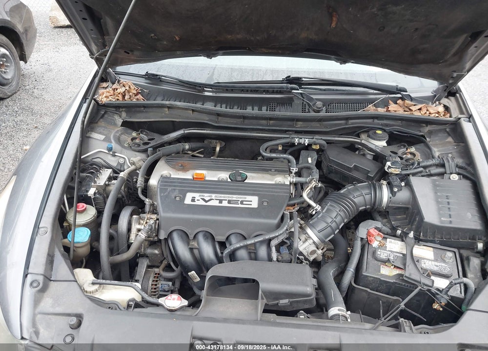 2008 HONDA ACCORD 2.4 EX-L VIN: 1HGCP268X8A076382