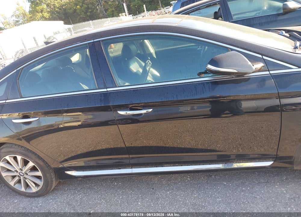 2016 HYUNDAI SONATA LIMITED VIN: 5NPE34AF8GH282800