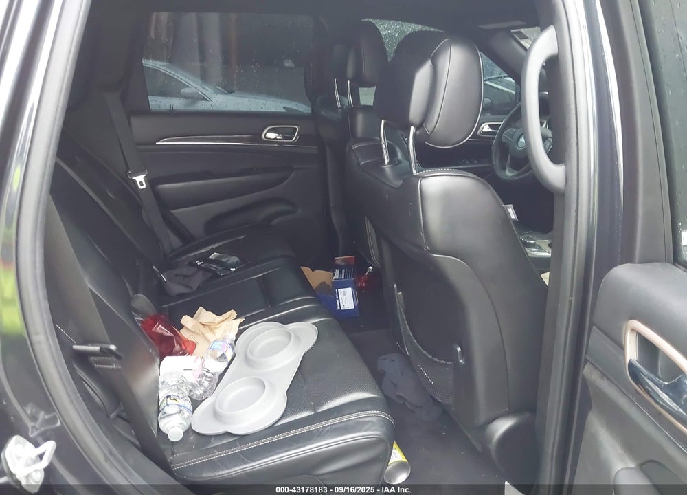 2016 JEEP GRAND CHEROKEE VIN: 1C4RJFCG3GC364602
