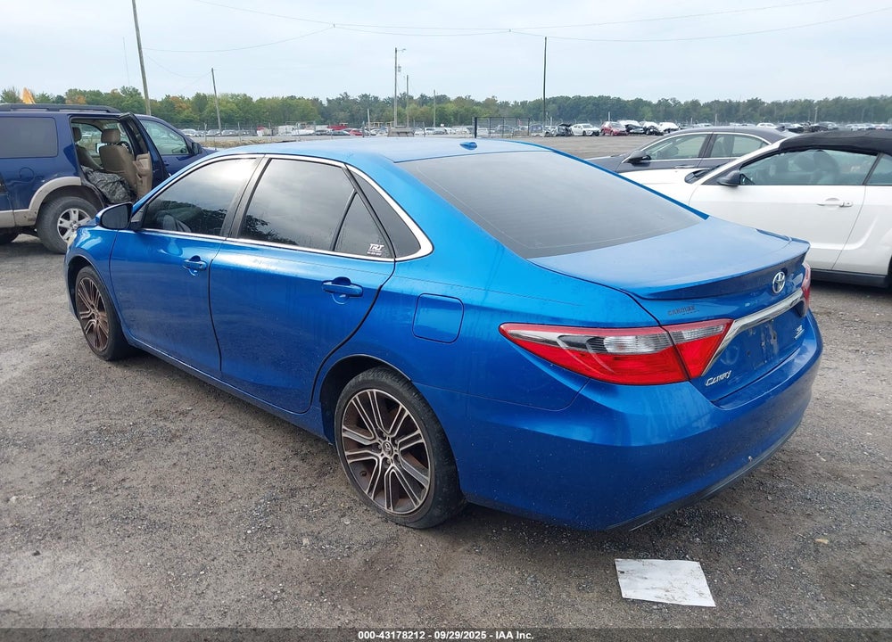 2016 TOYOTA CAMRY SE VIN: 4T1BF1FKXGU565215
