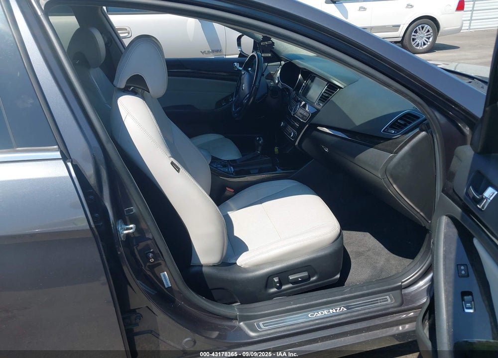 2014 KIA CADENZA VIN: KNALN4D7XE5159449