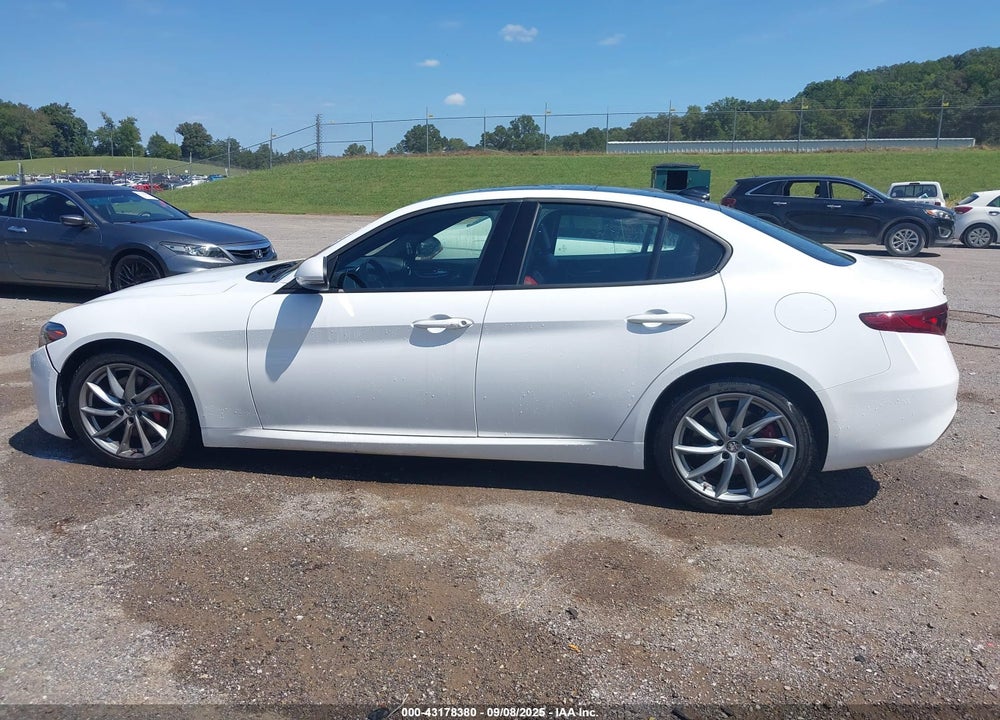 2023 ALFA ROMEO GIULIA VIN: ZARFANAN2P7667335