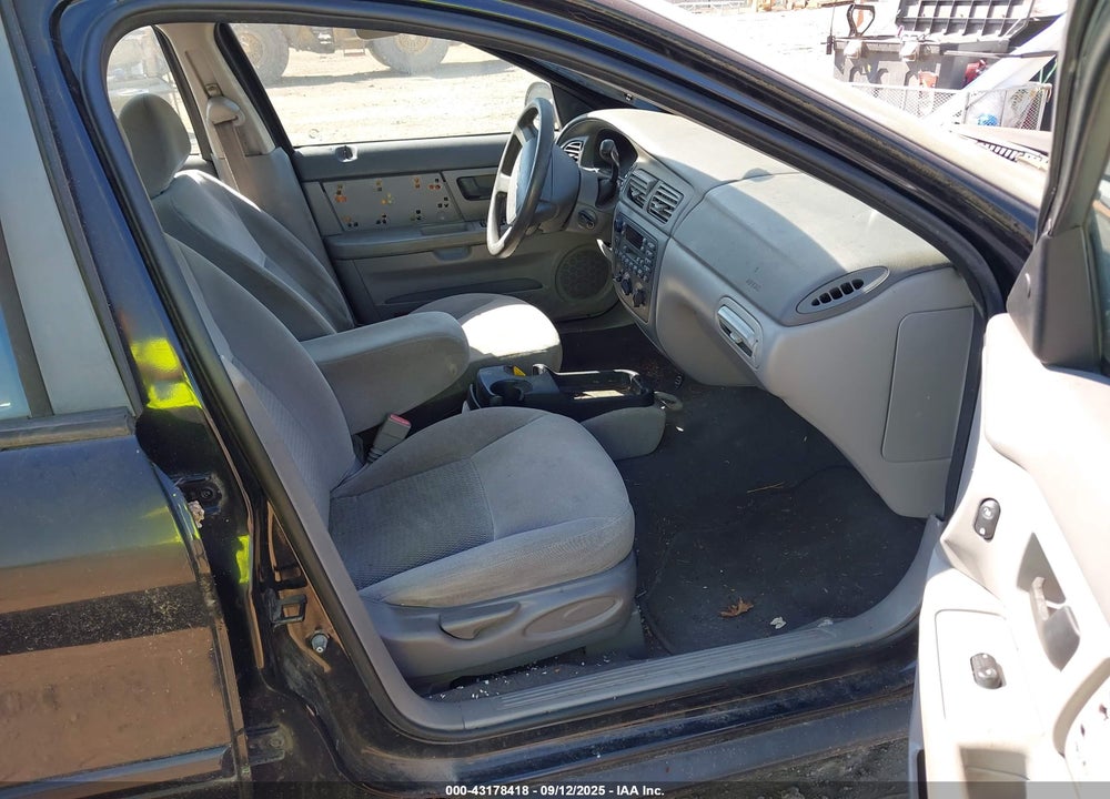2004 FORD TAURUS SE VIN: 1FAFP53UX4A212797