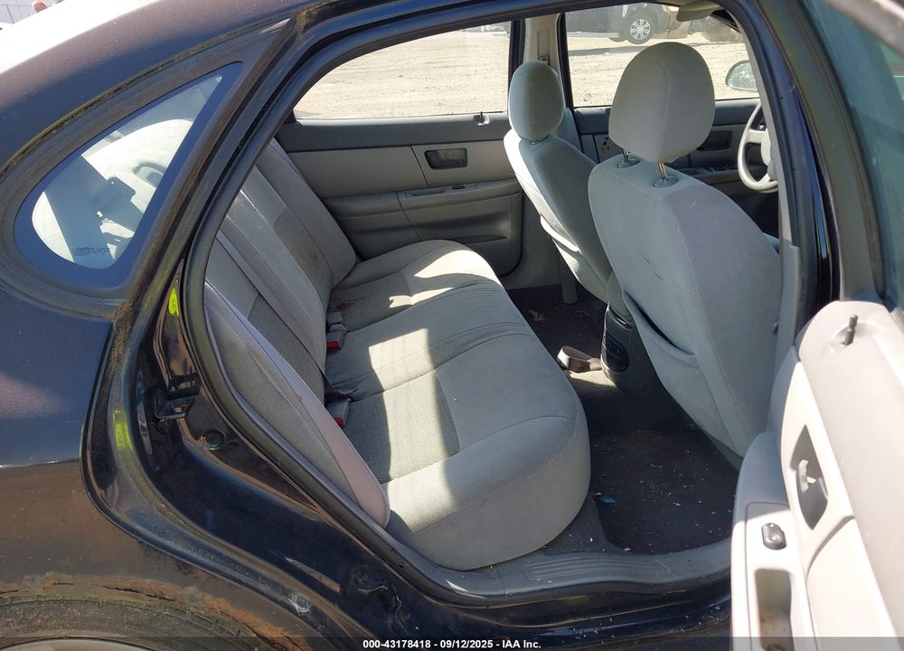 2004 FORD TAURUS SE VIN: 1FAFP53UX4A212797