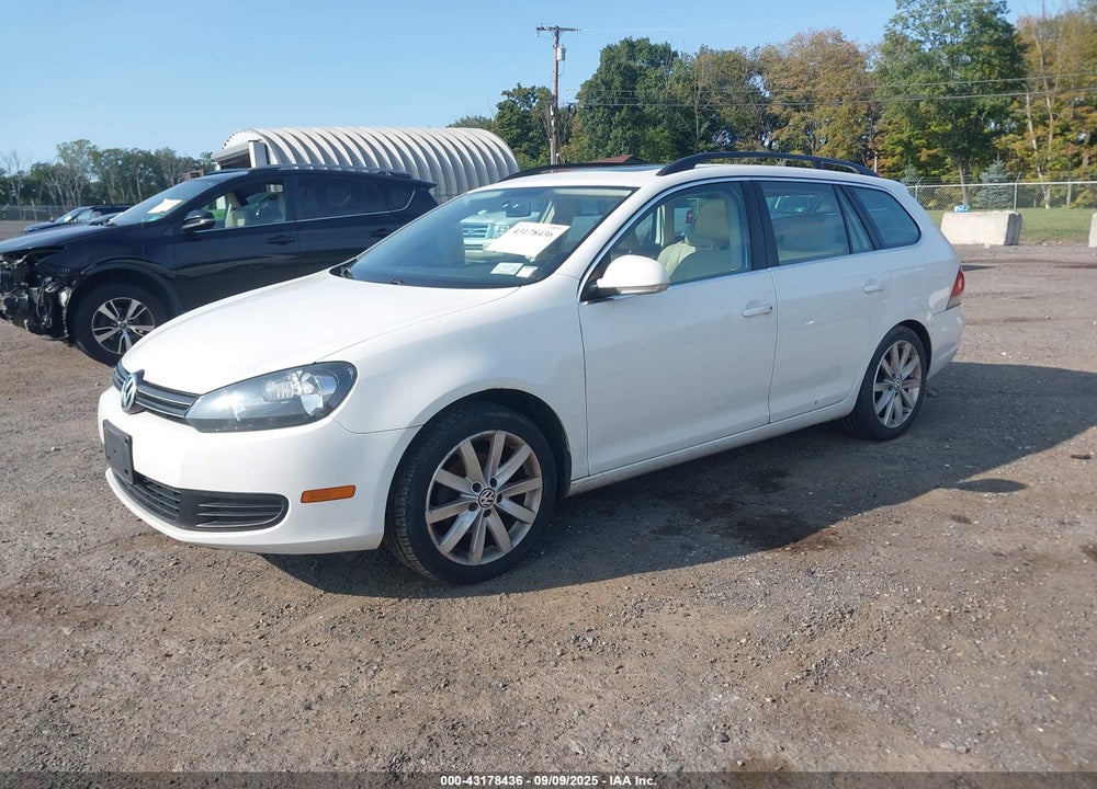 2012 VOLKSWAGEN JETTA SPORTWAGEN 2.5L SE VIN: 3VWPP7AJ7CM708626
