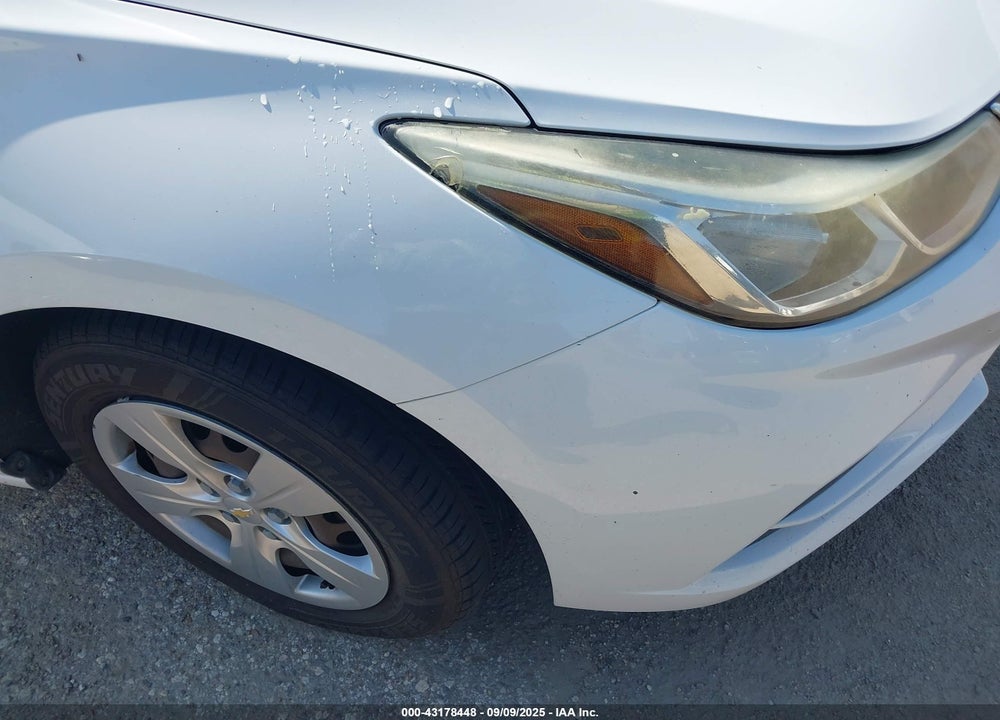 2017 CHEVROLET CRUZE VIN: 1G1BC5SM0H7185627