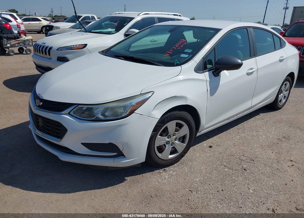 2017 CHEVROLET CRUZE VIN: 1G1BC5SM0H7185627