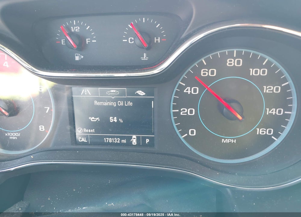 2017 CHEVROLET CRUZE VIN: 1G1BC5SM0H7185627