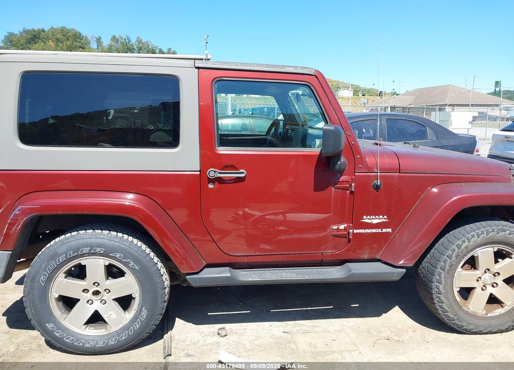 2008 JEEP WRANGLER SAHARA VIN: 1J4FA54188L644311