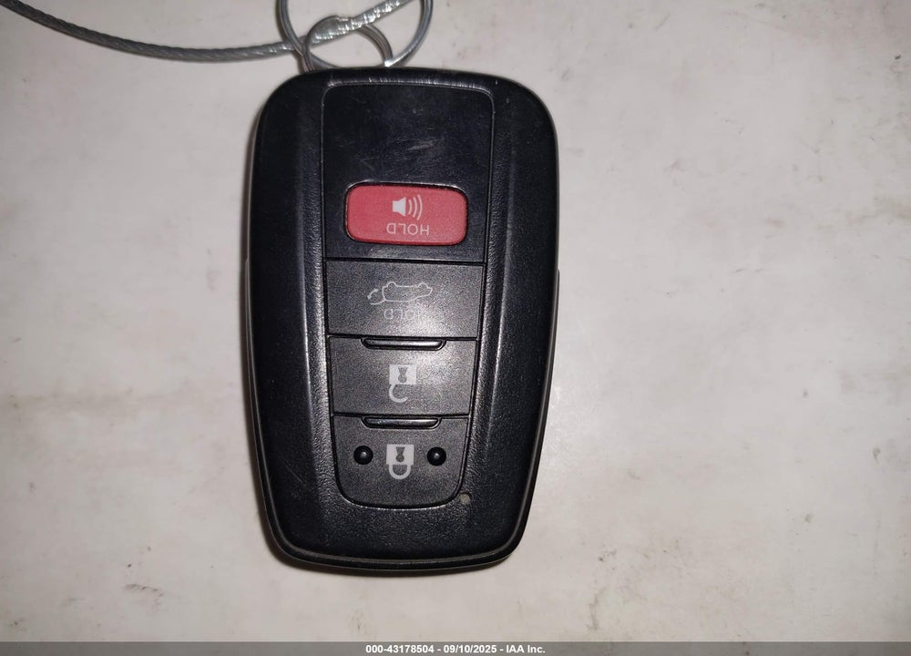 2019 TOYOTA RAV4 VIN: 2T3Y1RFV0KC014021