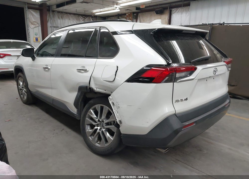 2019 TOYOTA RAV4 VIN: 2T3Y1RFV0KC014021