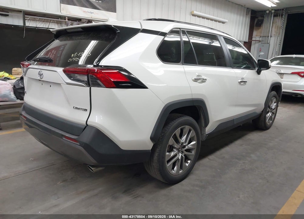 2019 TOYOTA RAV4 VIN: 2T3Y1RFV0KC014021