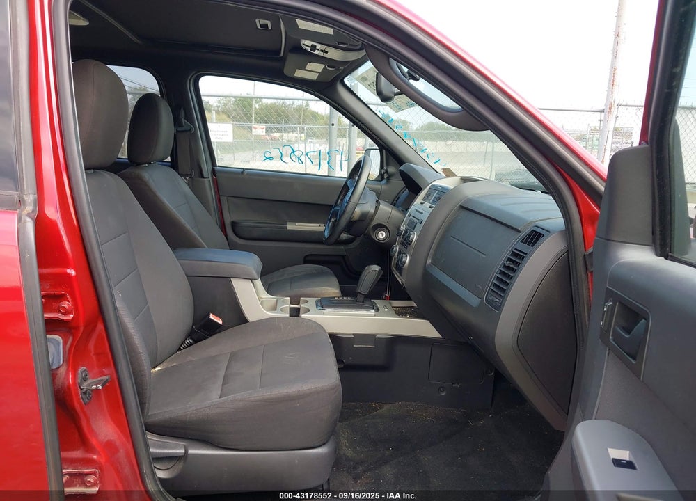 2012 FORD ESCAPE VIN: 1FMCU9DG1CKC36531