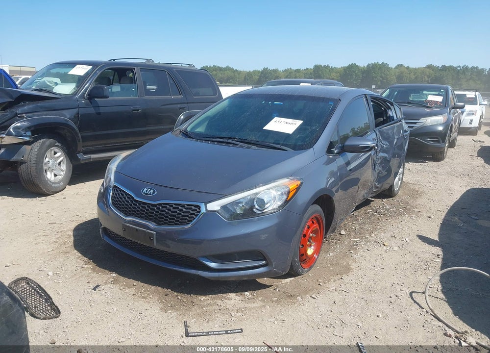 2015 KIA FORTE VIN: KNAFX4A69F5397295