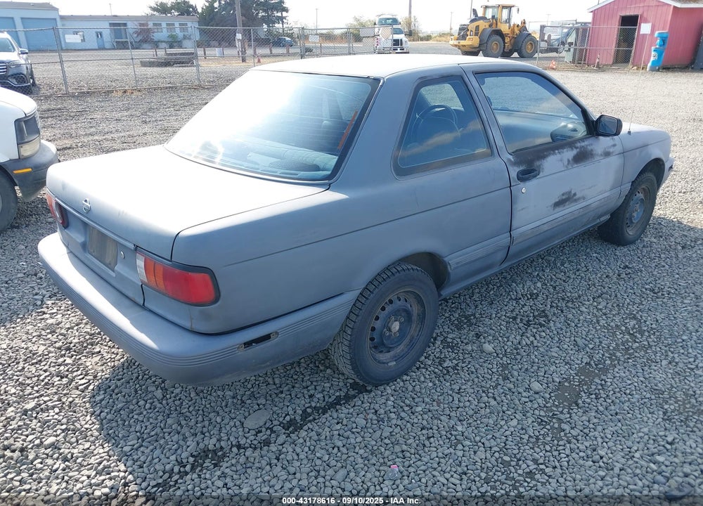 1994 NISSAN SENTRA VIN: 3N1EB32A5RL000411
