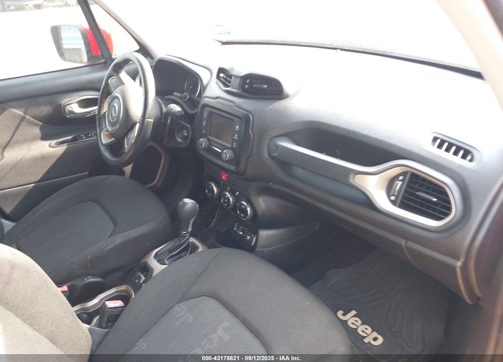 2016 JEEP RENEGADE VIN: ZACCJABT2GPD80129