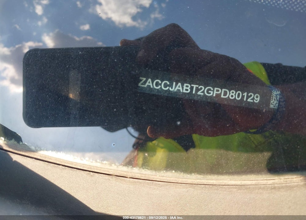 2016 JEEP RENEGADE VIN: ZACCJABT2GPD80129