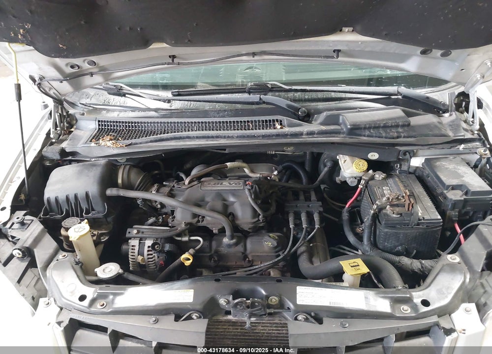 2008 CHRYSLER TOWN & COUNTRY TOURING VIN: 2A8HR54P38R702062