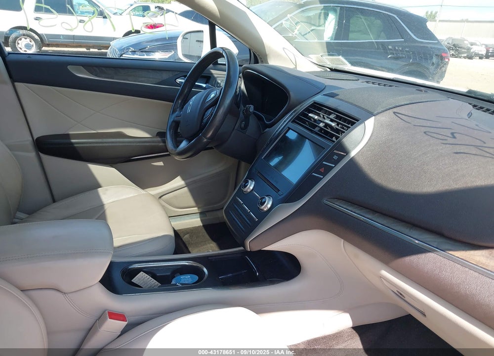 2017 LINCOLN MKC VIN: 5LMCJ3D99HUL30897