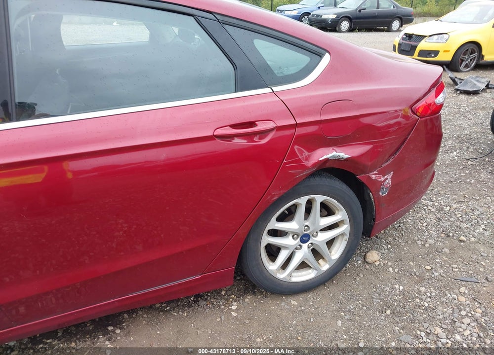 2016 FORD FUSION VIN: 1FA6P0H7XG5127946