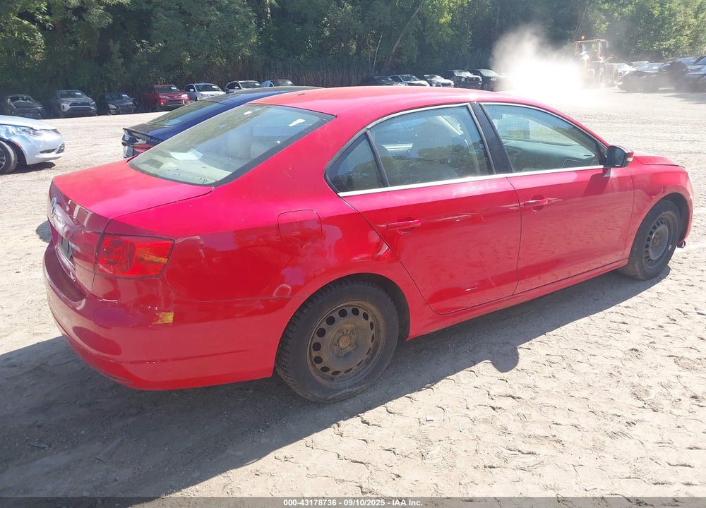 2013 VOLKSWAGEN JETTA VIN: 3VWDP7AJ4DM219072