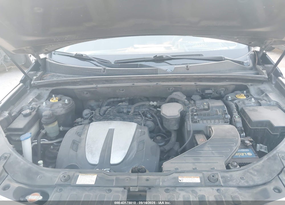 2013 KIA SORENTO VIN: 5XYKU4A25DG342080