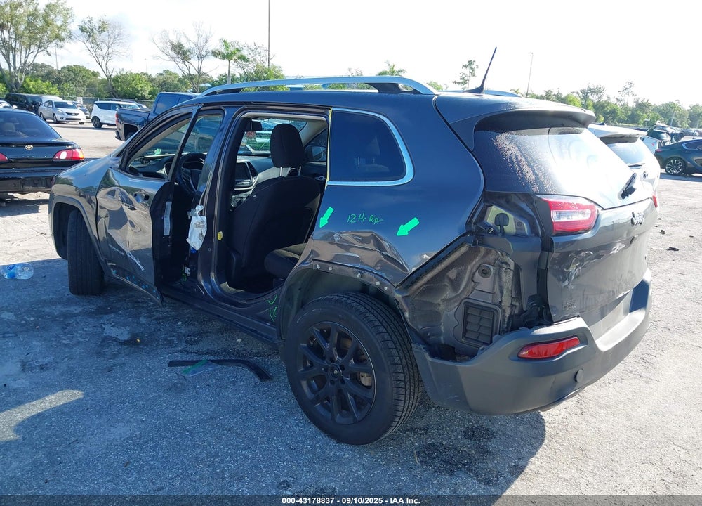 2017 JEEP CHEROKEE VIN: 1C4PJLCB4HW661534