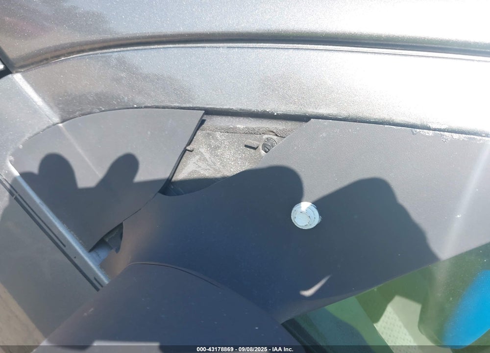 2006 FORD FOCUS ZX4 VIN: 1FAFP34N56W215625
