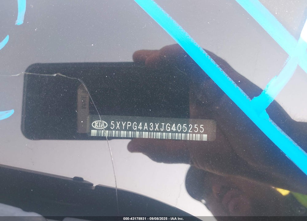 2018 KIA SORENTO VIN: 5XYPG4A3XJG405255