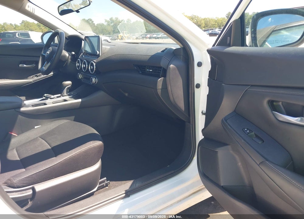 2024 NISSAN SENTRA VIN: 3N1AB8CV1RY219608
