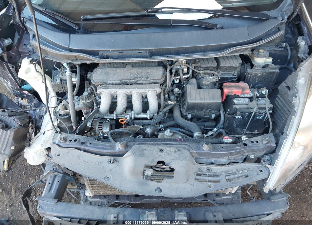 2010 HONDA FIT VIN: JHMGE8H4XAC028229