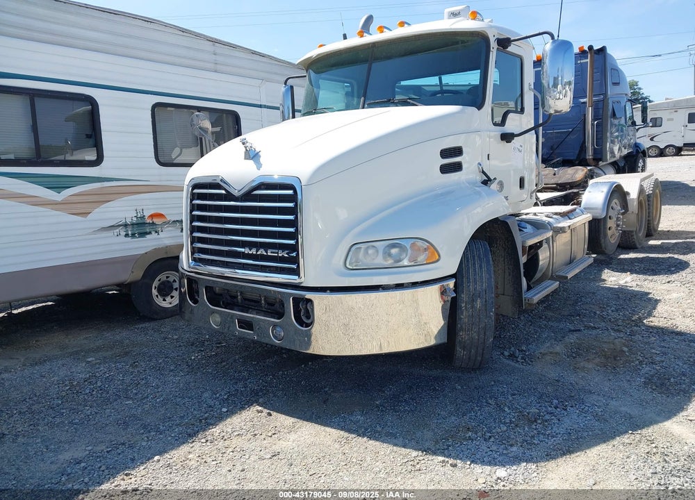 2016 MACK 600 CXU600 VIN: 1M1AW07Y7GM055952