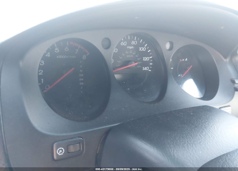 2001 ACURA MDX VIN: 2HNYD18861H501330