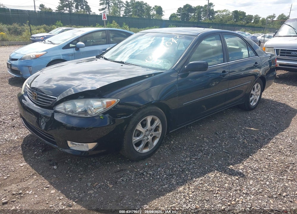 2005 TOYOTA CAMRY XLE VIN: 4T1BE30K55U061563