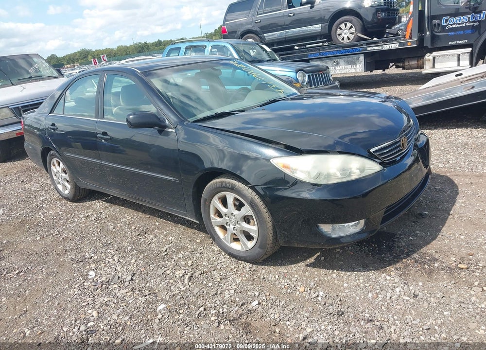 2005 TOYOTA CAMRY XLE VIN: 4T1BE30K55U061563