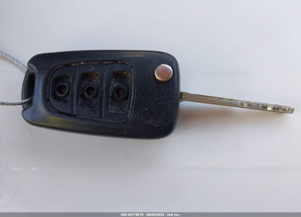 2011 KIA SOUL VIN: KNDJT2A29B7705123