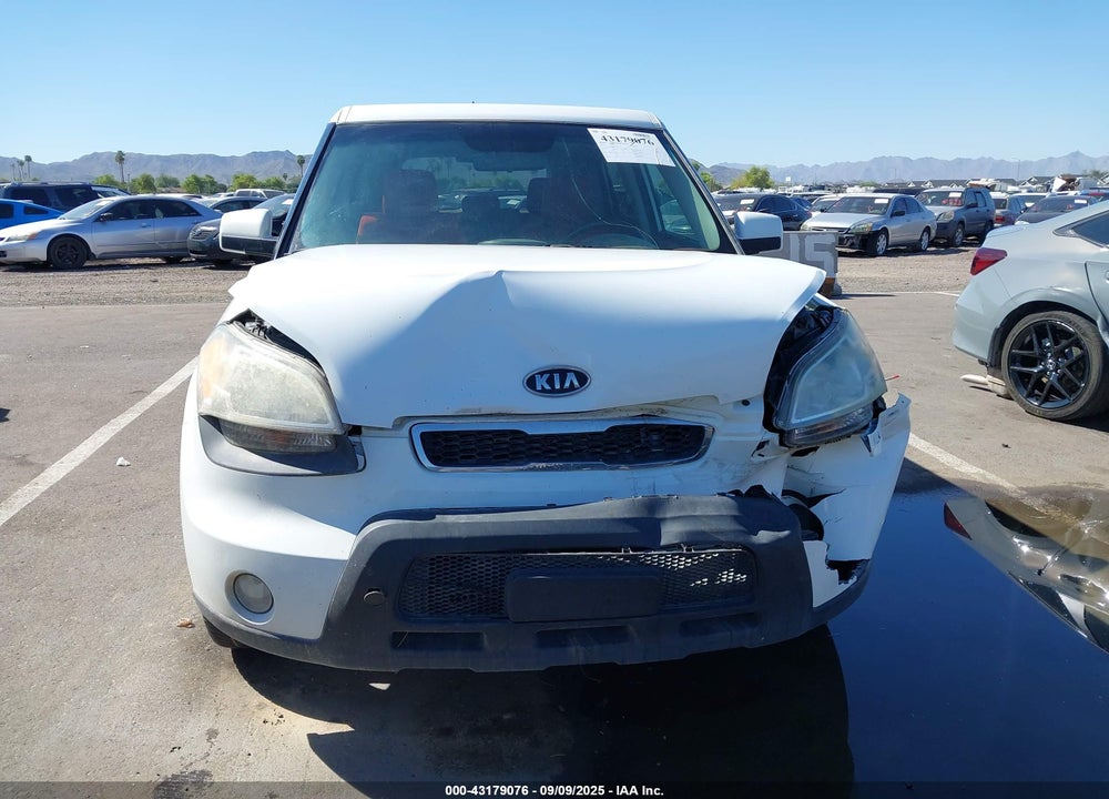 2011 KIA SOUL VIN: KNDJT2A29B7705123