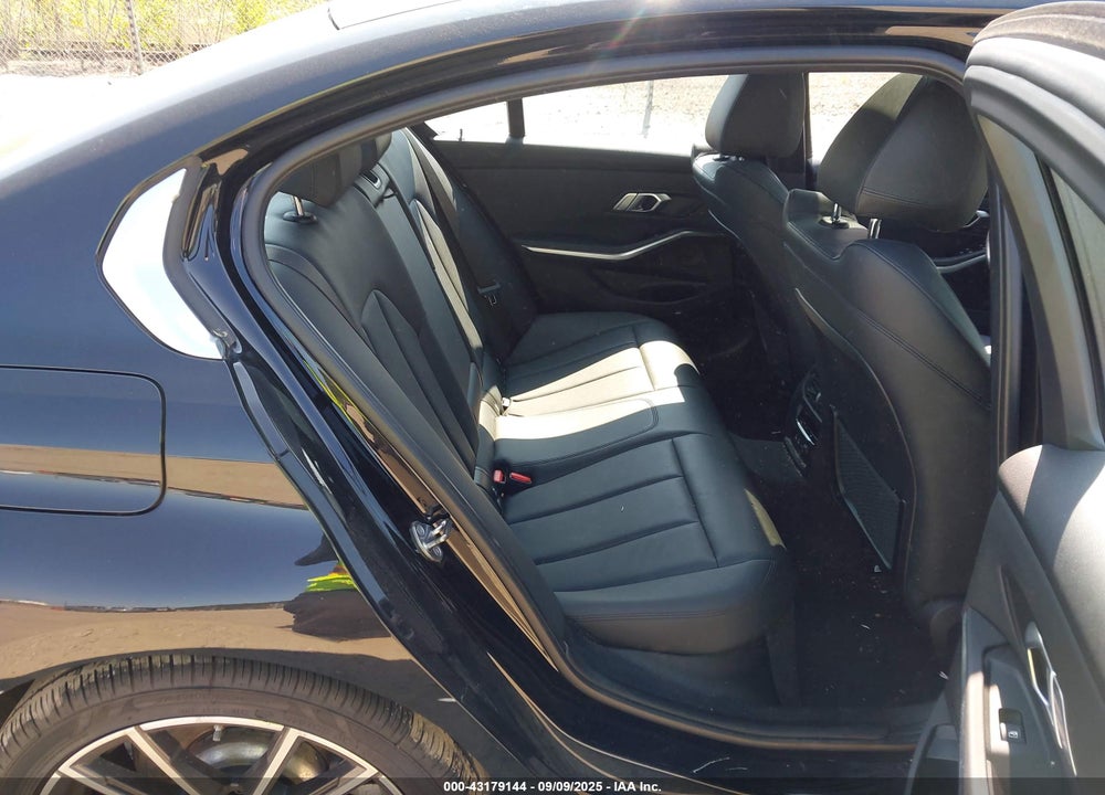 2019 BMW 330I XDRIVE VIN: WBA5R7C58KAJ80298