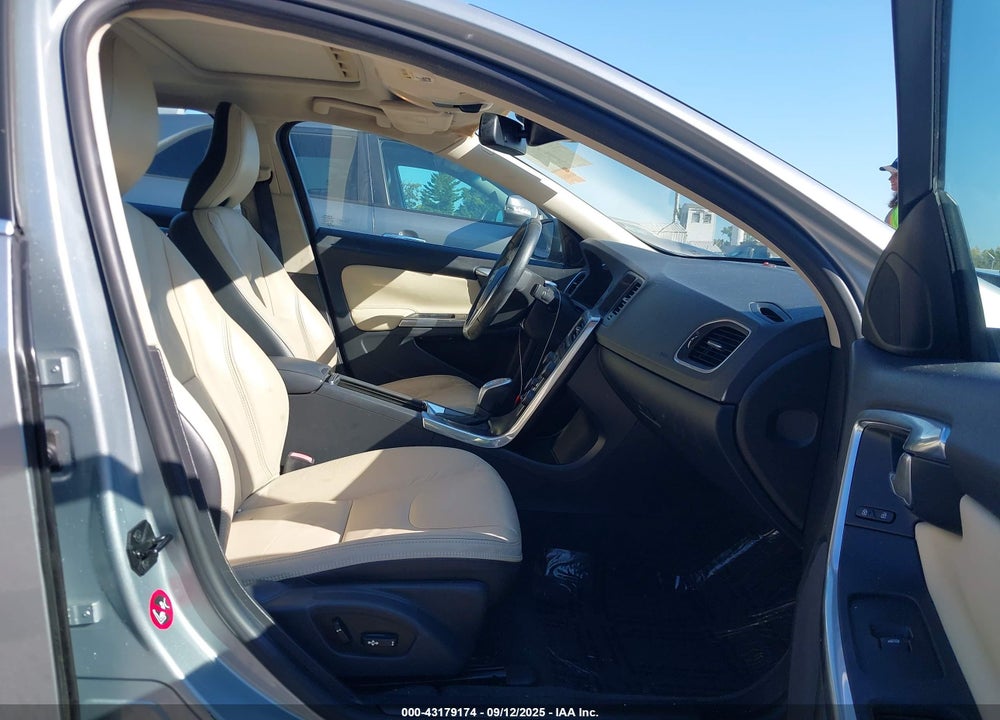 2013 VOLVO S60 T5 VIN: YV1612FS1D2206248