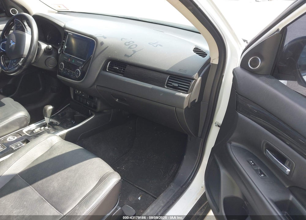 2017 MITSUBISHI OUTLANDER SE/SEL VIN: JA4AZ3A35HZ025353