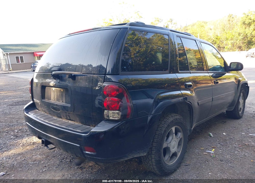 2008 CHEVROLET TRAILBLAZER LT VIN: 1GNDT13S282154101