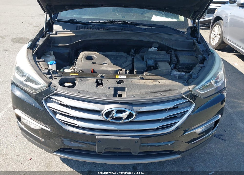 2017 HYUNDAI SANTA FE SPORT 2.4L VIN: 5NMZUDLB3HH008962