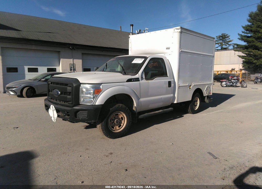 2015 FORD F-250 XL VIN: 1FDBF2B67FEA47585