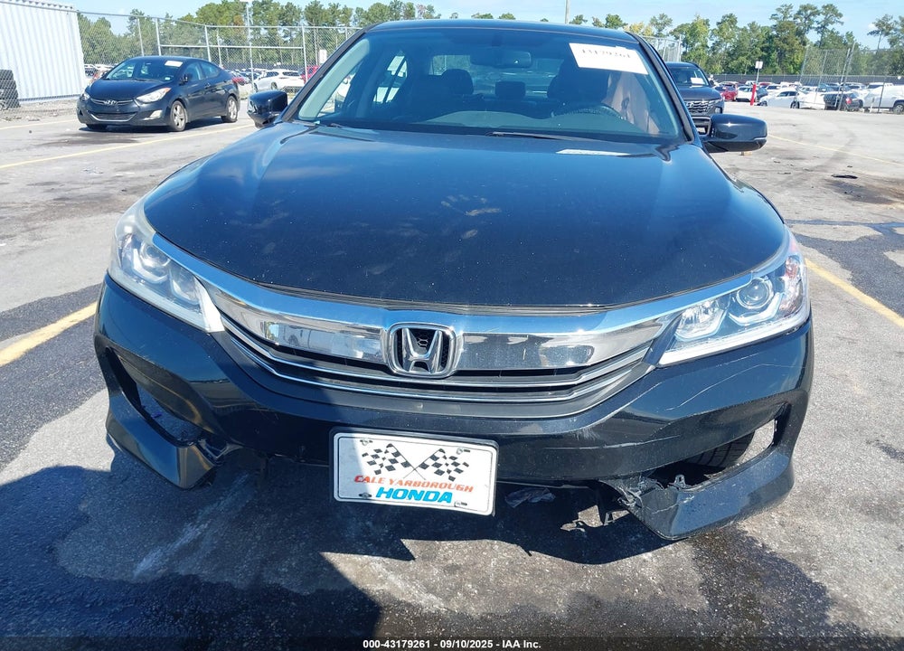 2016 HONDA ACCORD VIN: 1HGCR2F81GA176640